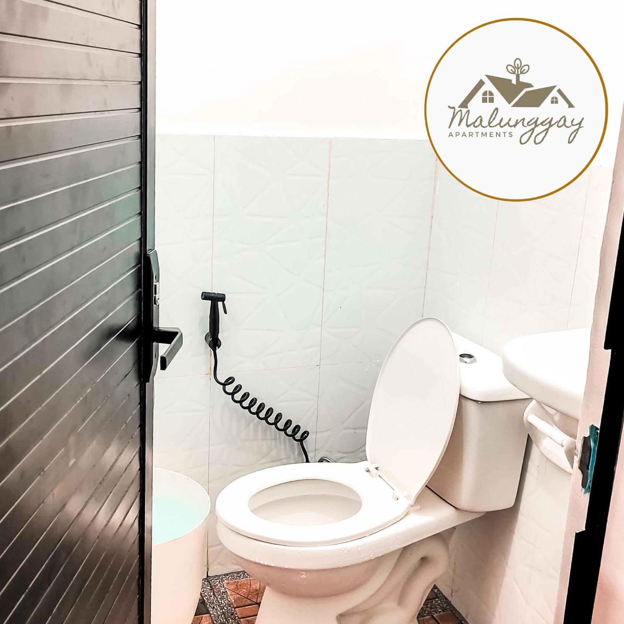 Malunggay Apartments Маривелес Экстерьер фото
